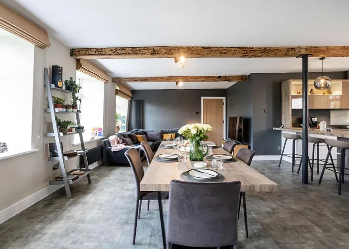 בית נופש Upper Riverside Mill