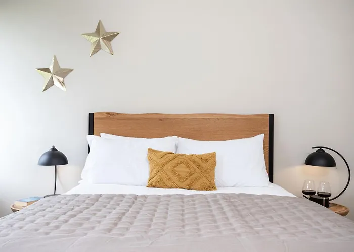 בית נופש Upper Riverside Mill *